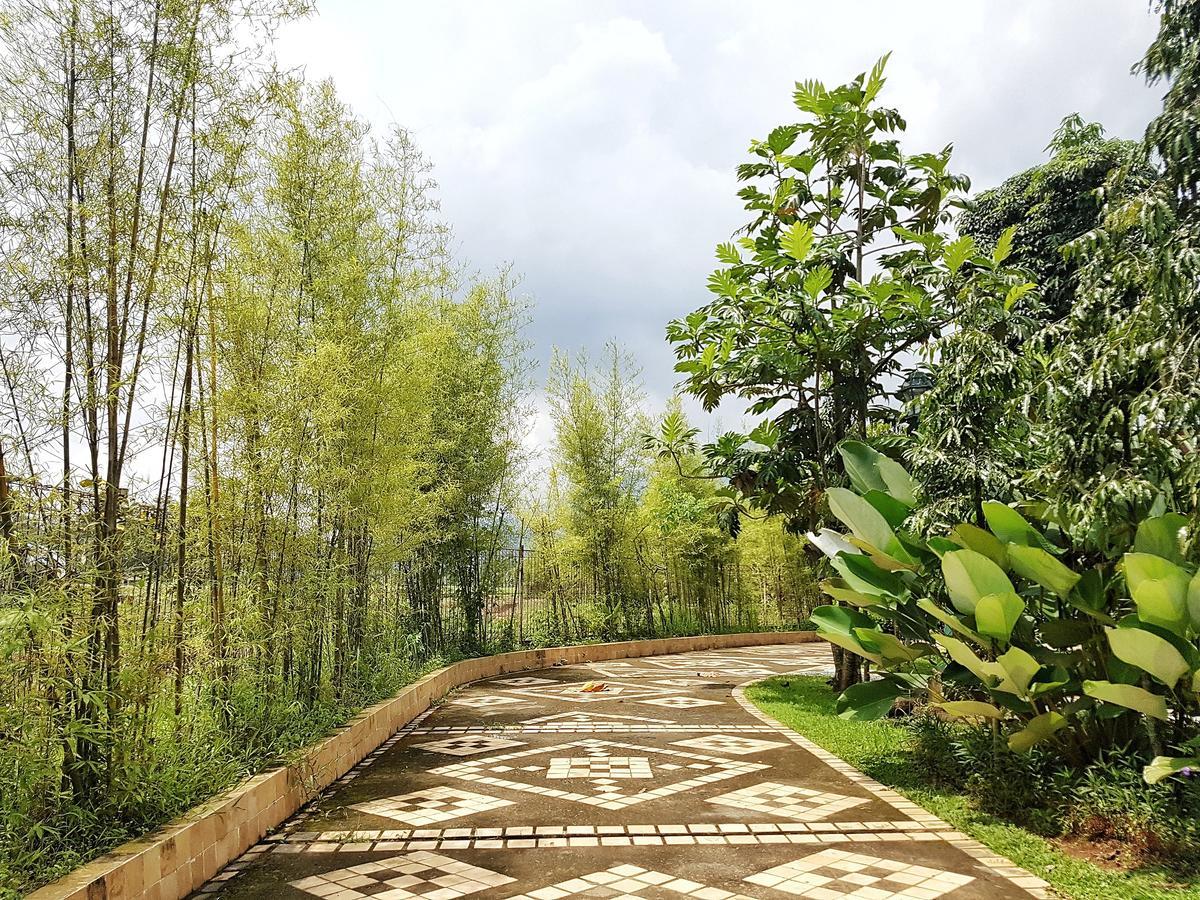 Hotel Melva Balemong Semarang Exteriér fotografie